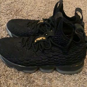 Lebron 15
